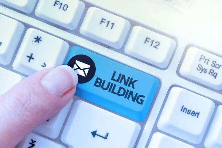 Text showing inspiration Link Building. Business overview SEO Term